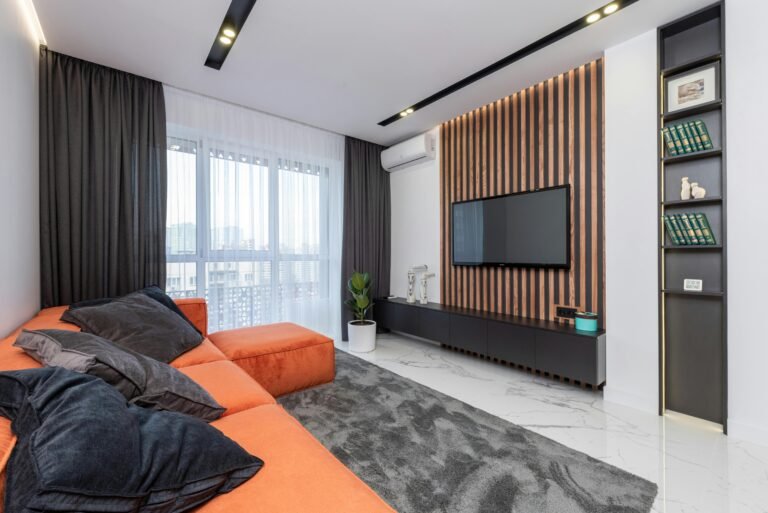 8 Living Room TV Wall Ideas That Actually Look Designed (Not Just “TV on a Wall”)